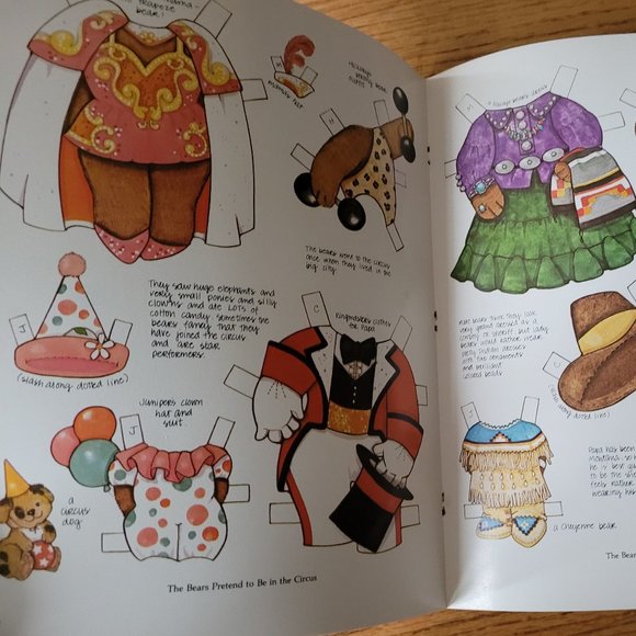 Vintage Teddy Bear Paper Dolls by Crystal Collins - Picture 10 of 16